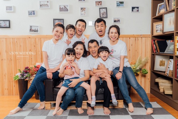 全家福,全家福照,拍全家福,三代全家福,生日寫真,生日寫真dcard,生日寫真推薦,生日照,生日寫真價錢